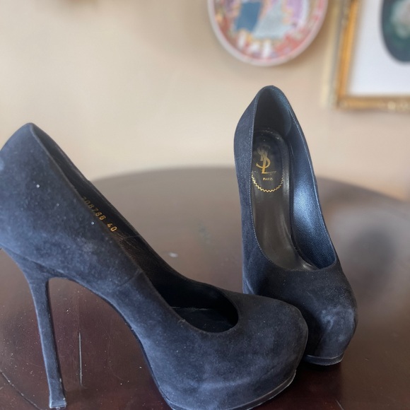 Authentic YSL Black Pumps - Picture 3 of 4
